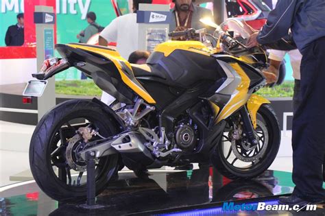 Hero is famous for manufacturing reliable and durable bikes in india. 2014 Auto Expo - Bajaj Auto unveils Pulsar SS400 & Pulsar ...