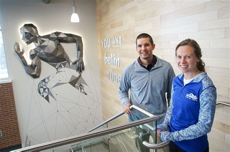 President Cross Column Uw System Prepares Young Professionals In Green Bay Inside Uw Green