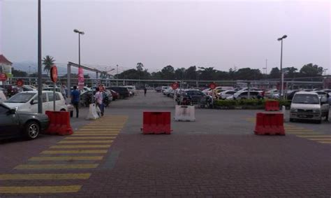 A lot of shop and restaurant exist there. Square One Mall (Batu Pahat) - 2021 All You Need to Know ...
