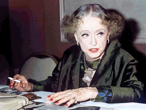 Story Behind Bette Davis And Joan Crawford S Legendary Feud