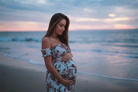 12 Tips For Stunning Maternity Photography In 2023