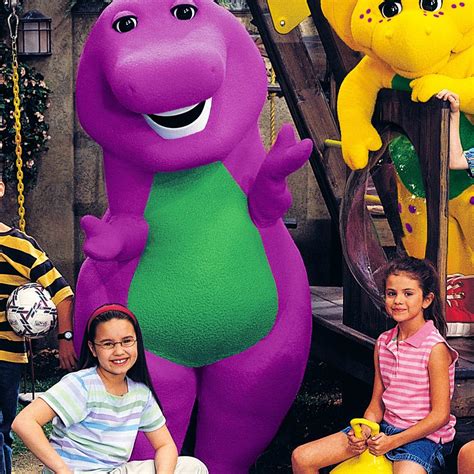 Selena Gomez And Demi Lovato Became Fast Friends While On “barney