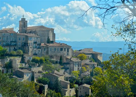 Intoxicated by the most beautiful villages in Provence 