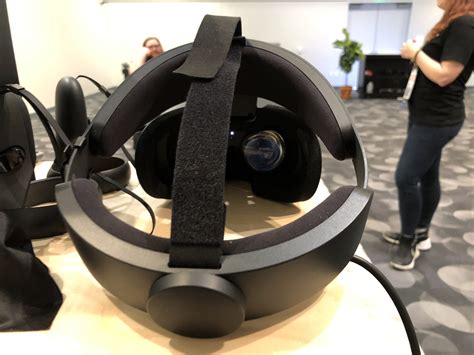 Oculus Rift S Pc Vr Hmd Hands On Impressions At Gdc 2019 Shacknews
