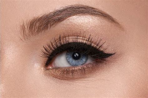 15 Best Mac Eyeshadows For Blue Eyes Beautyskincare And Hair Care