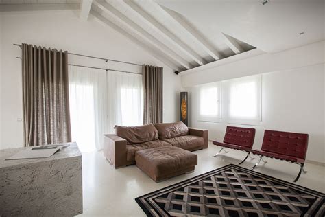 Le tende e la qualità dei materiali la casa è il luogo in cui trascorriamo buona parte della nostra vita, un posto dove accogliere gli. Tende da interno | Prodotti | ARREDOCASA
