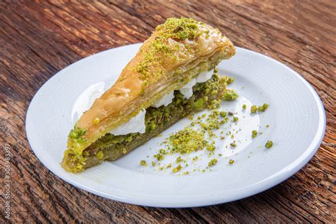 Carrot Slices Baklava With Pistachio Havuc Dilim Baklava Carrot