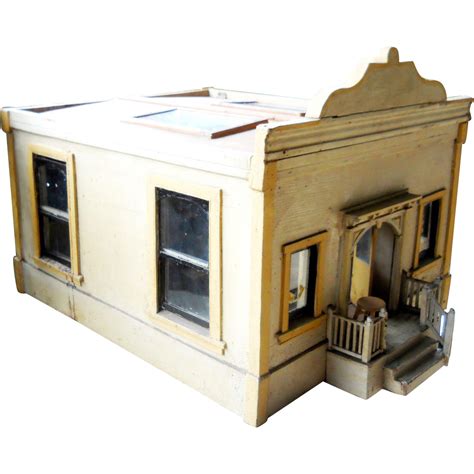 A Charming 1920s Hand Made Prairie Style Schoolhouse Doll House Of One