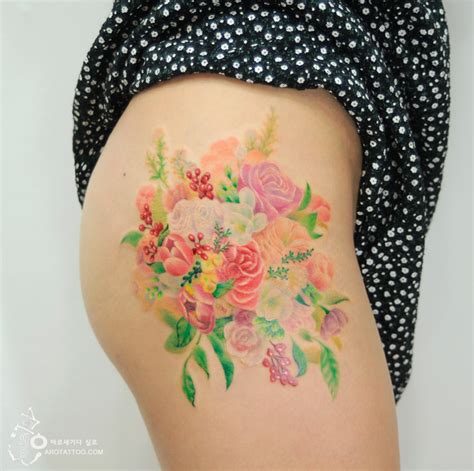 Stunning Flower Tattoos Mimic Watercolor Paintings On Skin