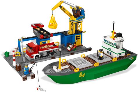 Tagged Cargo Ship Brickset Lego Set Guide And Database