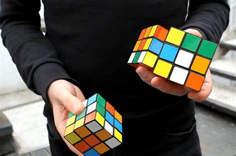 This Rubiks Cubes Juggler Has The Internet In A Tizzy Video New