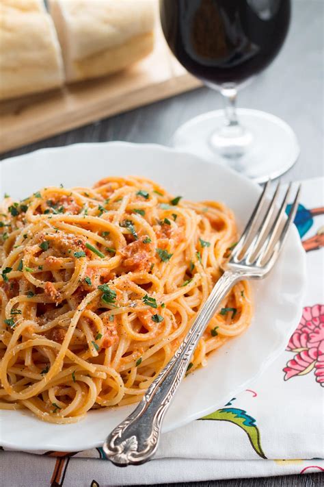 It sounds more impressive and it tastes better. Skinny Spaghetti with Tomato Cream Sauce - All the flavor ...