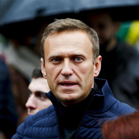Buch über Russlands Berühmtesten Oppositionellen Was Alexej Nawalny Will Deutschlandfunkde