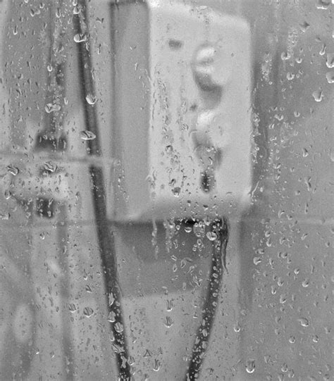 Cleaning How To Clean A Shower Door Screen Always Spray White
