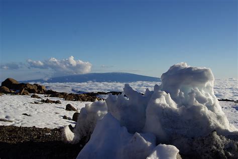 Mauna Loa And The Snow Of Mauna Kea Flickr Photo Sharing