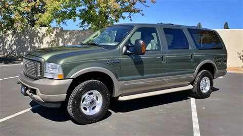 2000 2005 Ford Excursion Performance Price And Photos