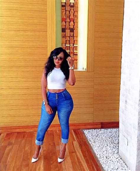 What Does A Vixen Do When On Holiday In Lagos Kenyan Vera Sidika Shows