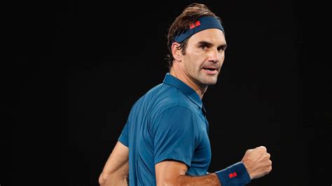 El tenista suizo, roger federer, volvió a las canchas de tenis, desde su último partido en el abierto de australia. Roger Federer Net Worth, Biography, Wife, Children, Career ...