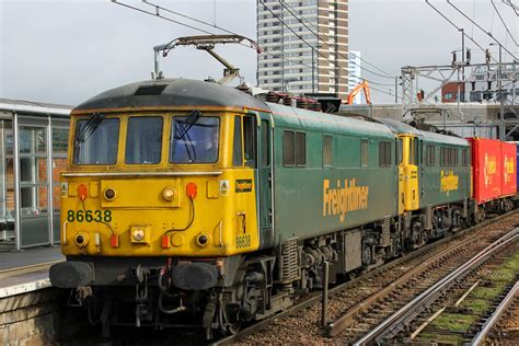 Uk Trainlog 86638 And 86607 Class 86 Freightliner