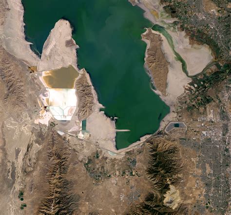 Utah's Great Salt Lake is shrinking | Fox News