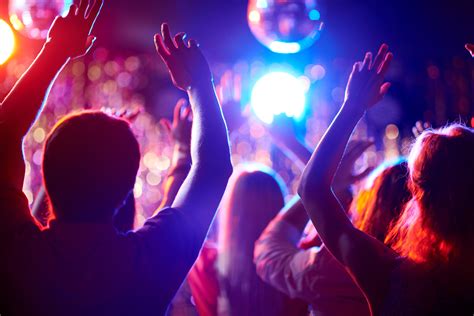 Safety at Parties | Young Men's Health