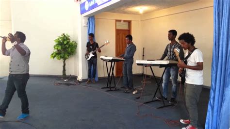 Ethiopian Gospel Song Elias Gemechu With Leab Band Min Yeze Lekireb