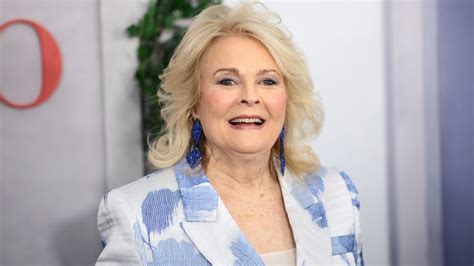 And Just Like That Season 2 Has Candice Bergen Returning As Enid Frick And Another New Face