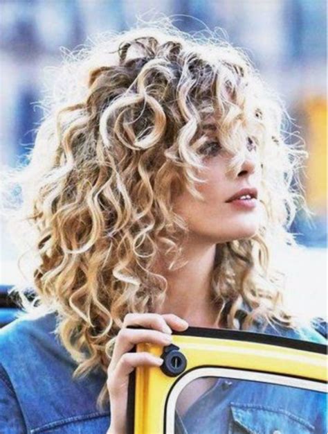 The Ultimate Guide To Naturally Curly Hair Society19 Curly Hair