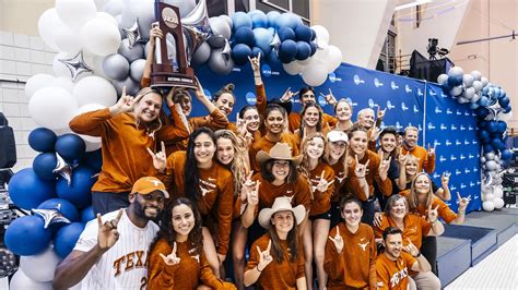 Bridget Oneil Womens Swimming And Diving University Of Texas