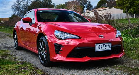 Driven 2019 Toyota 86 Gt Remains A Compelling Drivers Car Carscoops