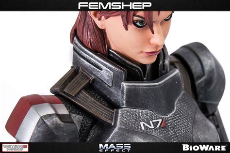 Buy Statues Mass Effect Statue 14 Femshep 51 Cm