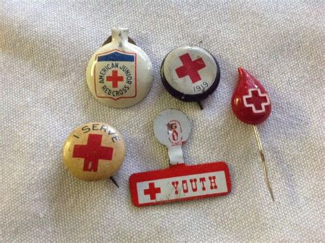 5 Different Vintage Red Cross Pins Ebay