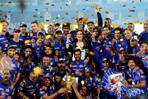 Mumbai Indians Lifted The Trophy For 5th Time In Ipl 2020