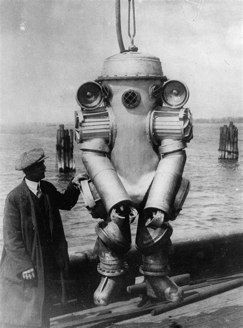 Early Diving Suits Heralded An Unprecedented Age Of Ocean Exploration