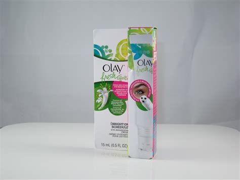 Olay Fresh Effects Eye Awakening Cream Review And Swatches Musings Of A