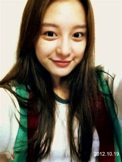 대유다 feed your hallyu daily needs kim ji won celebrates her 21st birthday