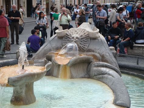 Bernini Fountain Romeitaly Filling Ur Drinking Bottle From This Is