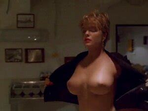 Erika Eleniak Spreads Pussy Sex Pictures Pass