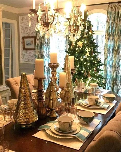 12 Easy And Cheap Christmas Decoration Ideas For Your Dining Room