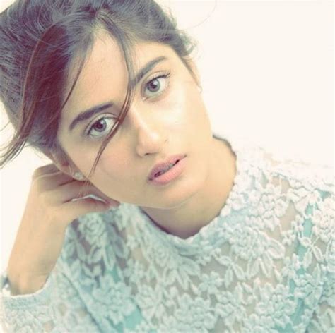 Sajal Ali Age Height Date Of Birth Biography Affairs Dramas Celebnest