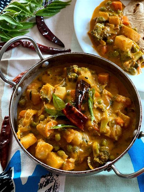 South Indian Veg Curry With Coconut Milk Pharmakon Dergi