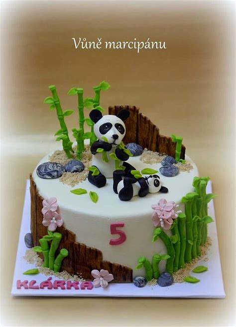Cake With Pandas Decorated Cake By Vunemarcipanu Cakesdecor