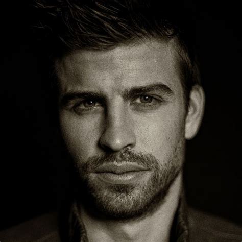 However, in the interview of la vanguardia, his father, joan pique, stated that his son had just done the iq. Gerard Piqué - YouTube