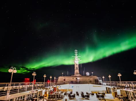 Silversea Expedition Guests Travel Deeper To Witness Incredible Aurora