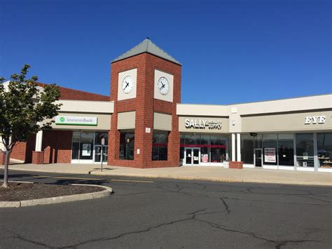 561 US Highway 1, Edison, NJ 08817 - Wick Shopping Plaza | LoopNet