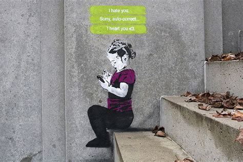 Street Art Shows Social Media Culture Through Graffiti ストリートアーティスト