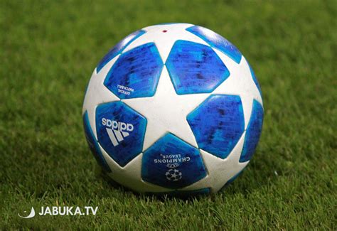 Nogometna Lopta Liga Prvaka 1 Hrvatski Medijski Servis