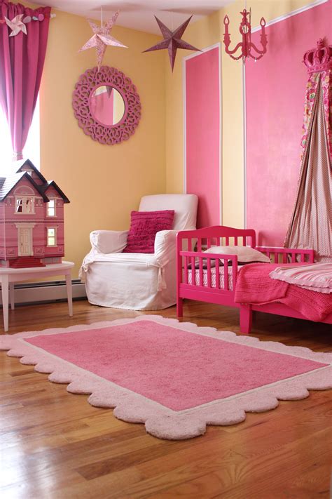 My little pony is the perfect inspiration for awesome bedroom decorating ideas! 39 Hy Vue Dr, Newburgh, NY 12550 | Yellow girls bedroom ...