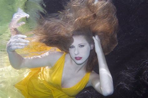 kayla payton underwater hair styles underwater photos curls