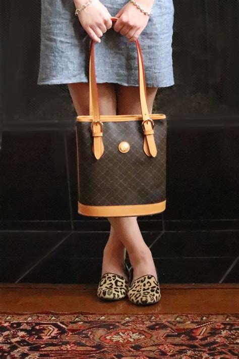 Rioni Brown Signature Zenna Bucket Bag Bags Designer Fashion Bags